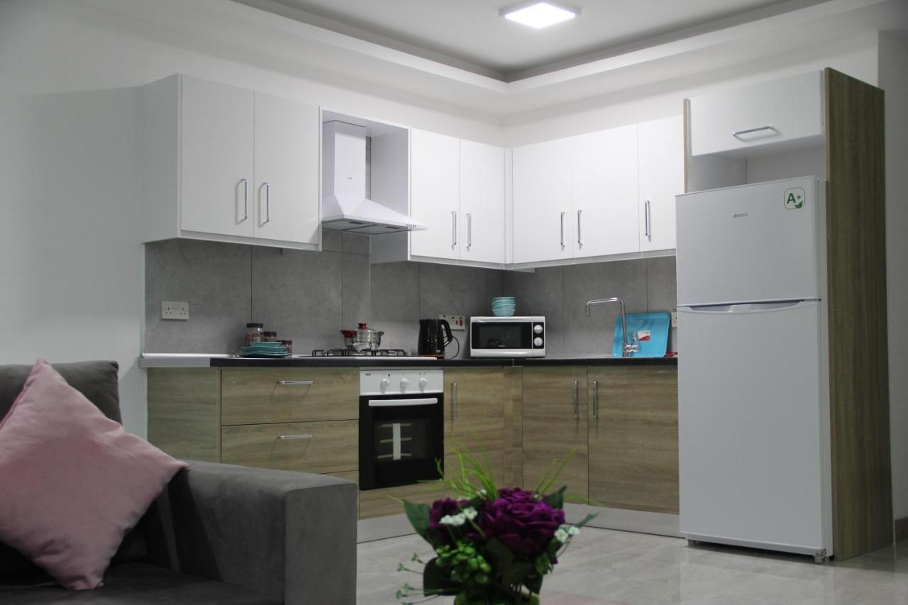 Okman Homes Kerínia Kültér fotó