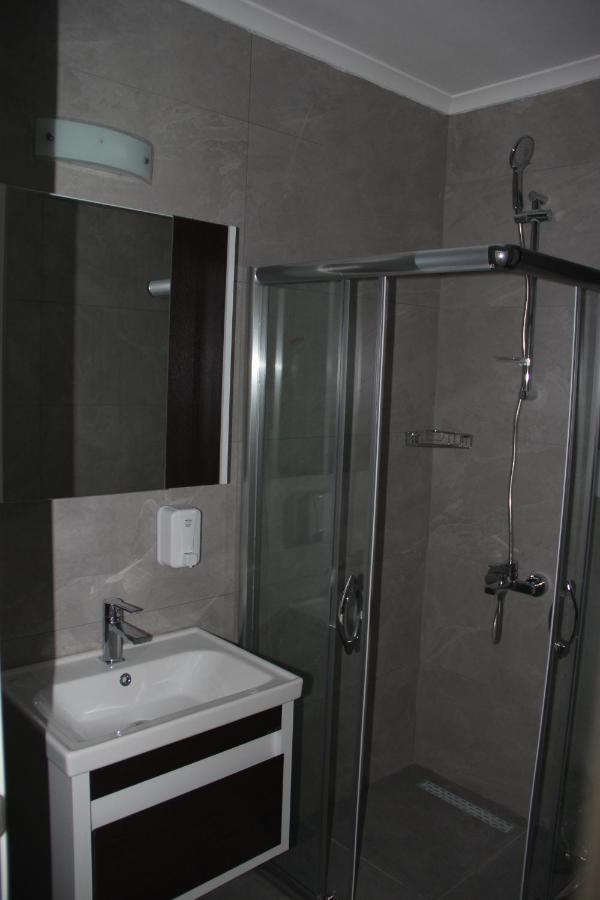 Okman Homes Kerínia Kültér fotó