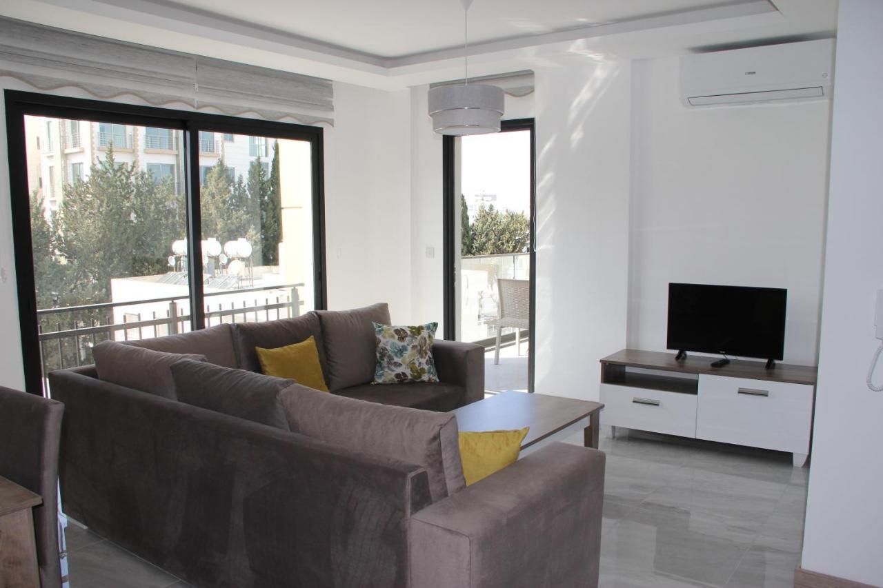 Okman Homes Kerínia Kültér fotó